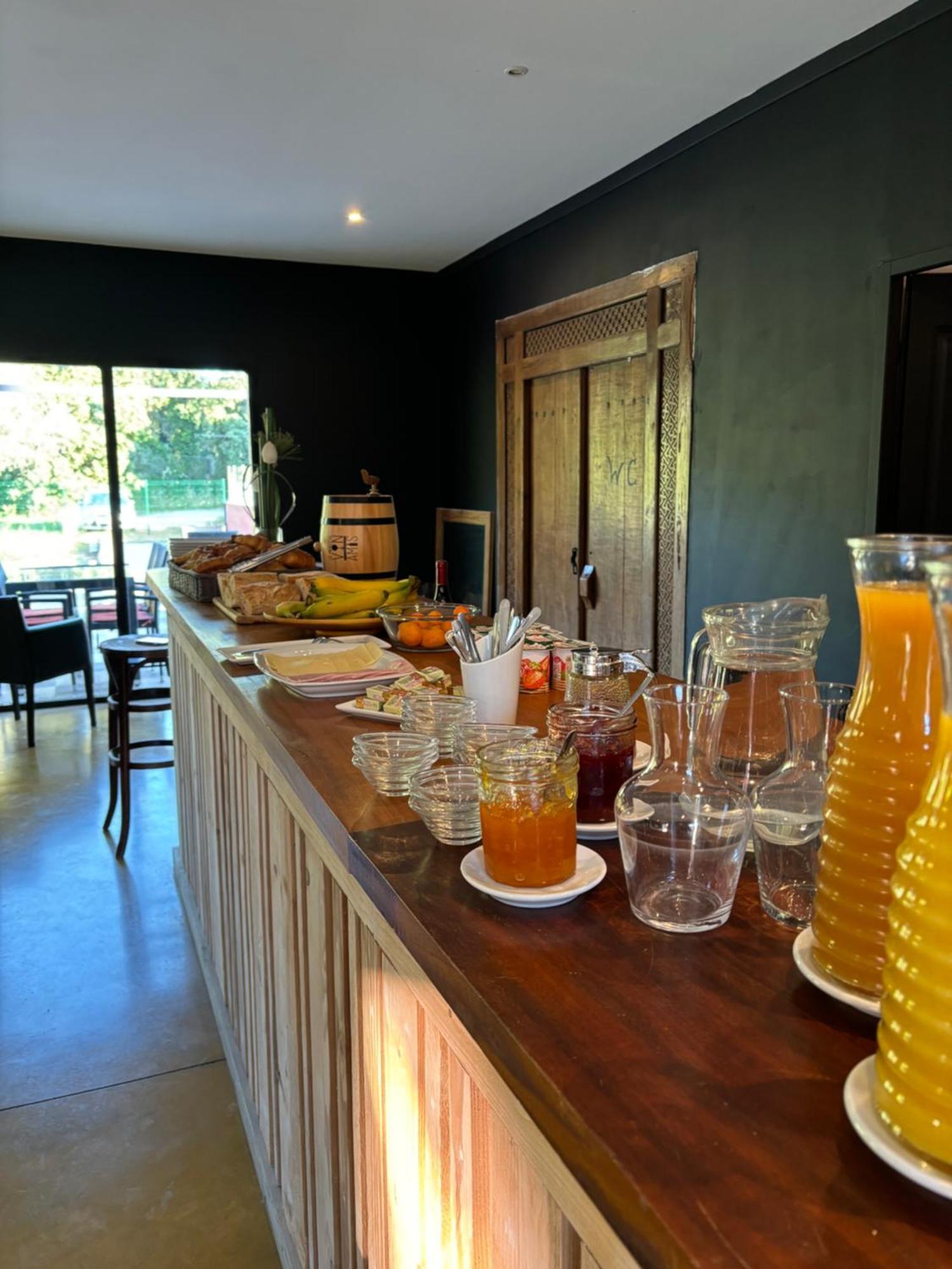 קאסטרי Hotel Domaine Le Milos מראה חיצוני תמונה