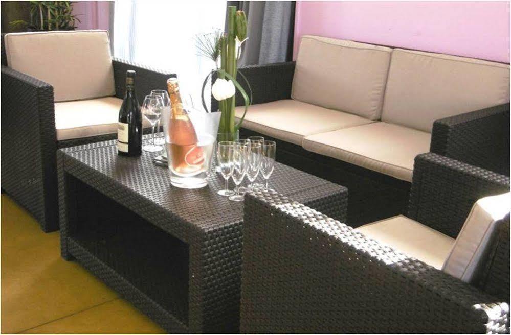 קאסטרי Hotel Domaine Le Milos מראה חיצוני תמונה